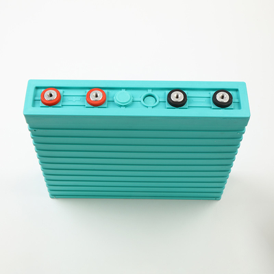 Giá tốt Pin lưu trữ 400ah 3.2v Tế bào Lifepo4 lăng kính Lfp cho năng lượng mặt trời trực tuyến